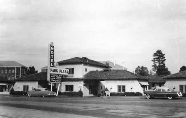 Park Plaza Motel