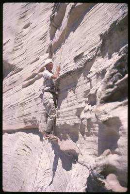 Dr. Butchart on cliff Dr. Butchart on cliff</br><a href="http://archive.library.nau.edu/cdm/ref/collection/cpa/id/118290" target="_blank">George Billingsley Collection NAU.PH.2000.54.6.9.10</a>